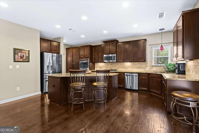 1267 Clear Stream Ridge, Auburn, GA 30011