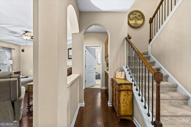 1267 Clear Stream Ridge, Auburn, GA 30011