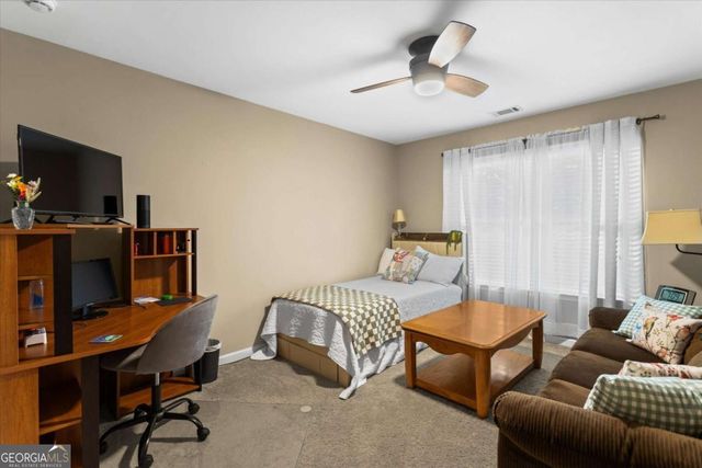 1267 Clear Stream Ridge, Auburn, GA 30011