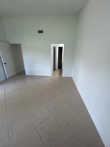 45 Columbia Court, Deerfield Beach, FL 33442