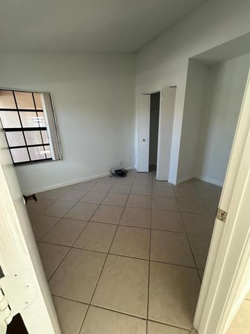 45 Columbia Court, Deerfield Beach, FL 33442