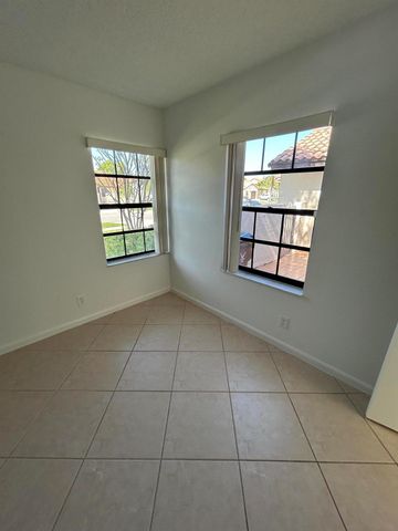 45 Columbia Court, Deerfield Beach, FL 33442