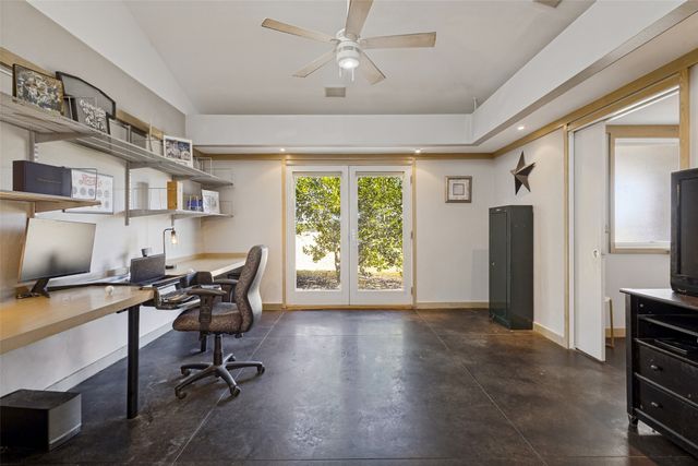77 Hidden Lakes Boulevard, Gunter, TX 75058