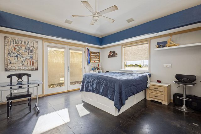 77 Hidden Lakes Boulevard, Gunter, TX 75058