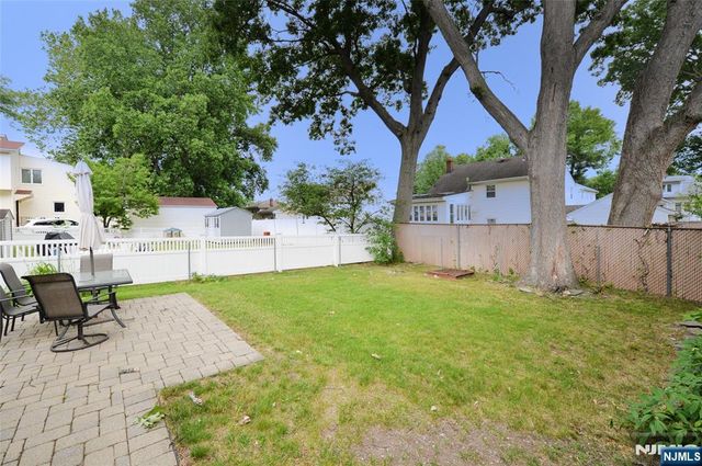 3-21 27th Street, Fair Lawn, NJ 07410