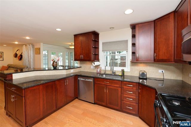 3-21 27th Street, Fair Lawn, NJ 07410