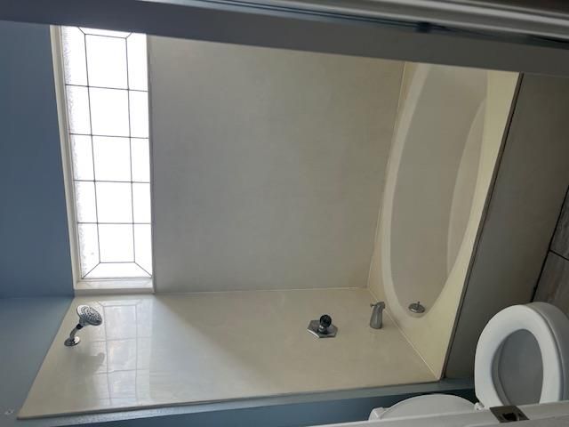 1001 Schubert LN, Kyle, TX 78640