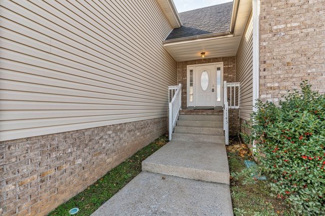 1145 Channelview Ct, Clarksville, TN 37040