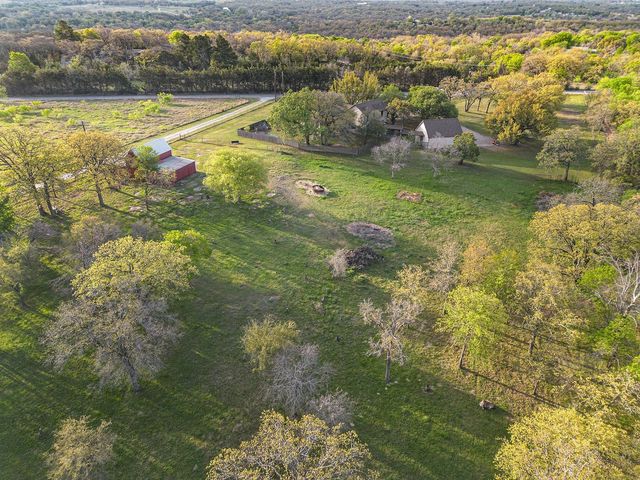 969 Three Skillet Road, Springtown, TX 76082