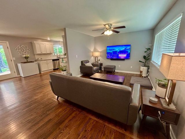 8903 Bay View Drive, Chattanooga, TN 37416
