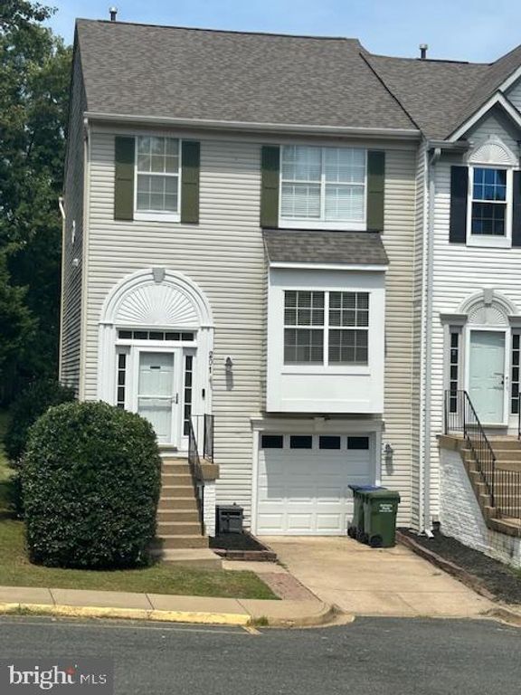 201 BACKRIDGE CT, Fredericksburg, VA 22406