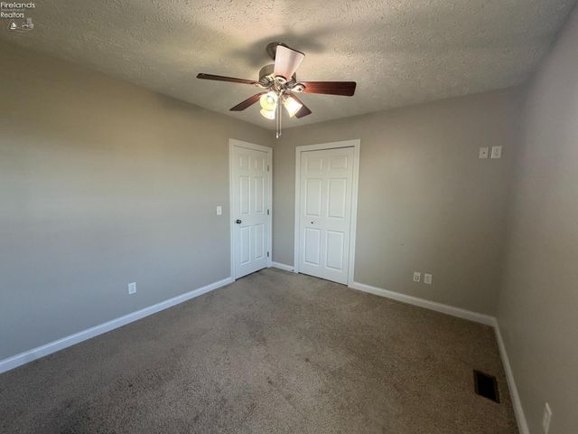6510 Buttercup, Lorain, OH 44053