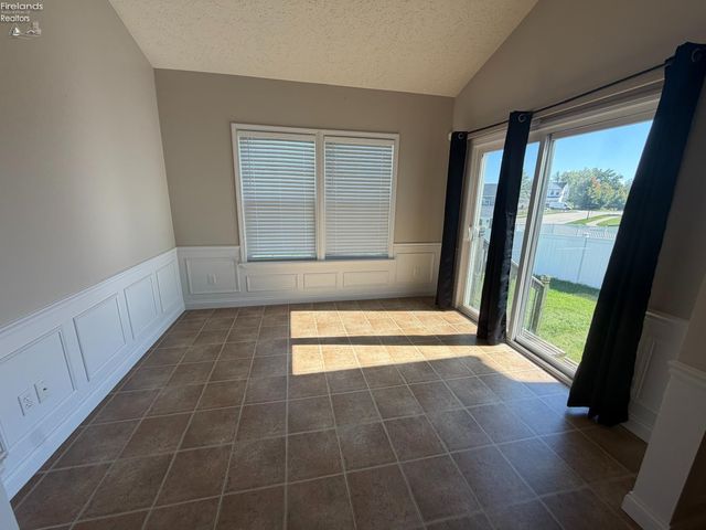 6510 Buttercup, Lorain, OH 44053
