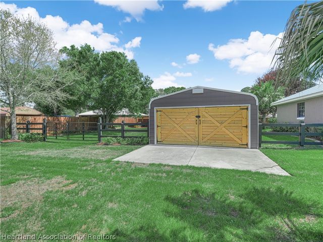 4326 Lakewood Road, Sebring, FL 33876