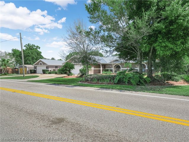 4326 Lakewood Road, Sebring, FL 33876