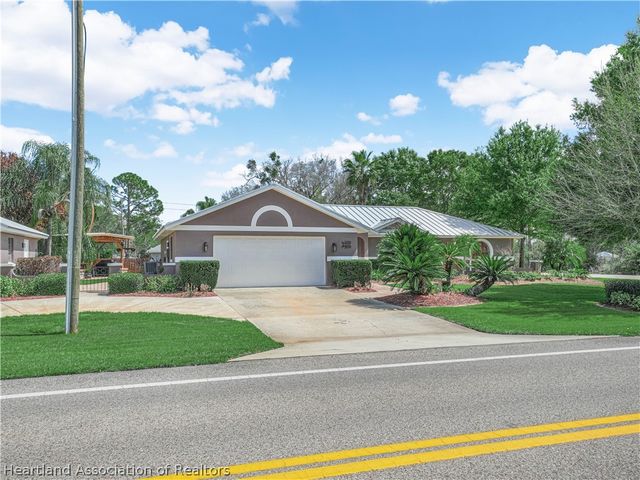 4326 Lakewood Road, Sebring, FL 33876