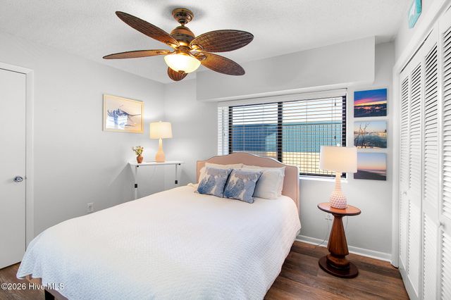 211 Arendell Street 401 Leeward Harbor, Morehead City, NC 28557