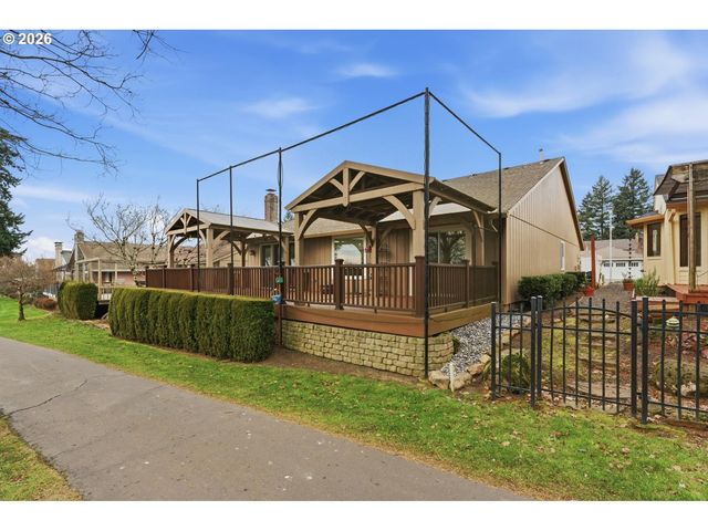 2901 Se BALBOA Dr, Vancouver, WA 98683