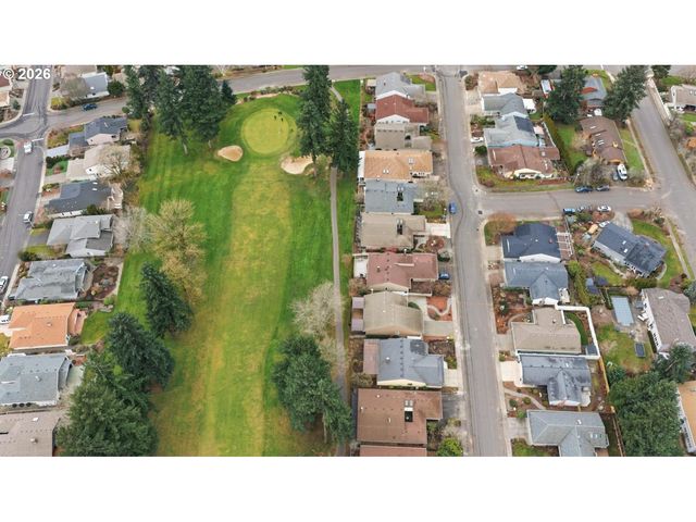 2901 Se BALBOA Dr, Vancouver, WA 98683