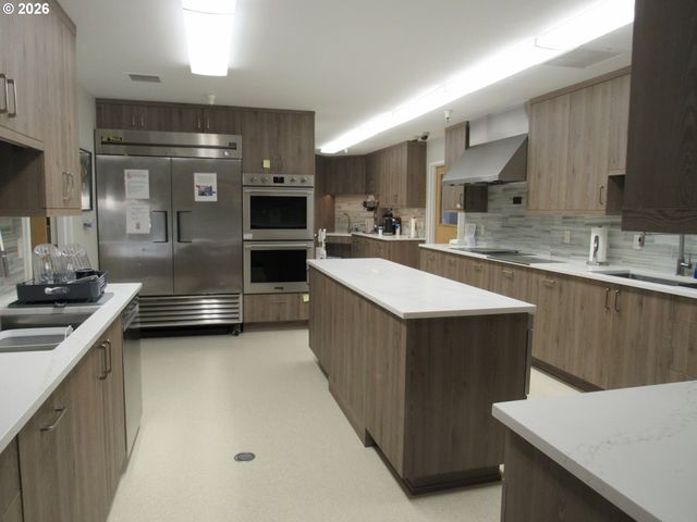 2901 Se BALBOA Dr, Vancouver, WA 98683