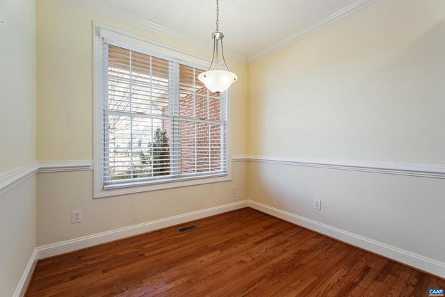 75 COTTAGE CT, Zion Crossroads, VA 22942