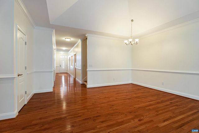 75 COTTAGE CT, Zion Crossroads, VA 22942