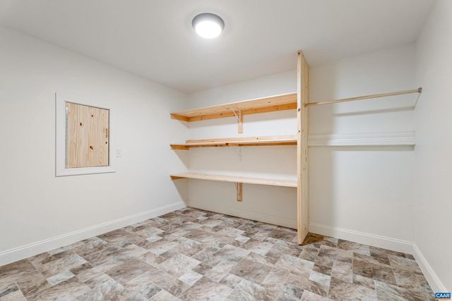 75 COTTAGE CT, Zion Crossroads, VA 22942