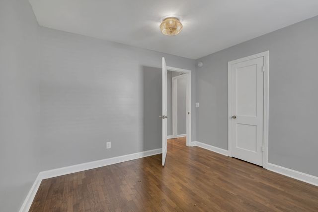 908 Solley Dr, Nashville, TN 37216