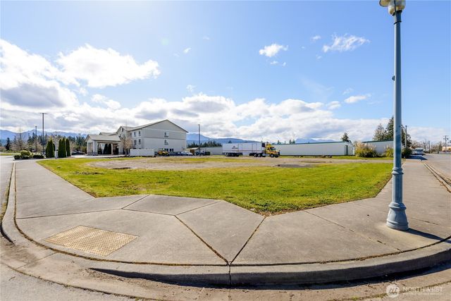 999 Grant Road, Sequim, WA 98382