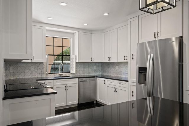 106 S INTERLACHEN AVENUE 118, Winter Park, FL 32789