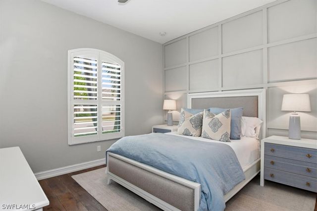 9336 Glenforest DR, Naples, FL 34120