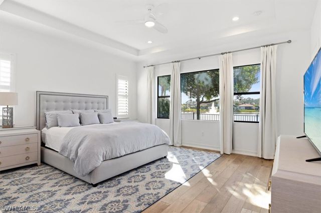 9336 Glenforest DR, Naples, FL 34120