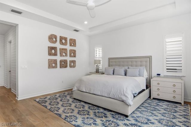 9336 Glenforest DR, Naples, FL 34120