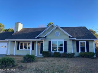 2310 Wildberry Court, Wilmington, NC 28411