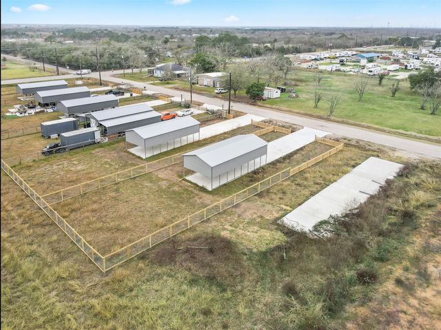 909 26th Street, Dickinson, TX 77539