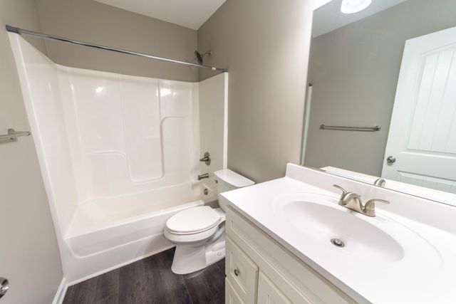 311 Hawkins Rd Apt D3, Clarksville, TN 37040