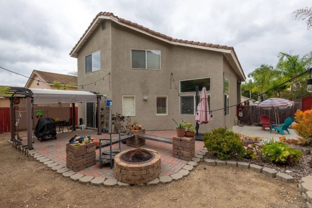 29825 Platanus Dr, Escondido, CA 92026