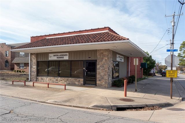 500 S 20th Street, Fort Smith, AR 72901