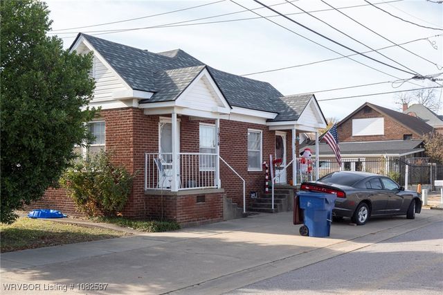 500 S 20th Street, Fort Smith, AR 72901
