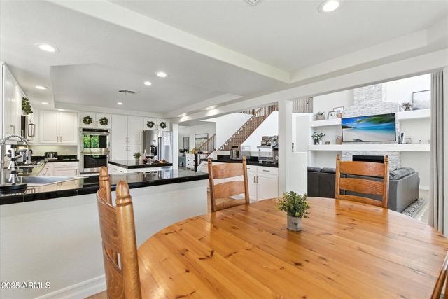 1568 E CANYON Way, Chandler, AZ 85249