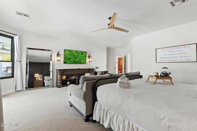 1568 E CANYON Way, Chandler, AZ 85249