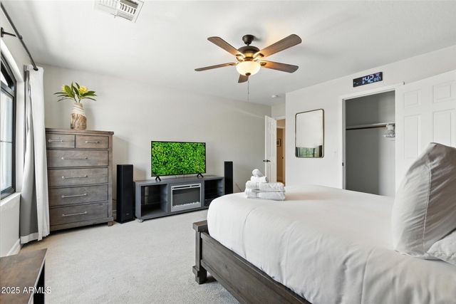 1568 E CANYON Way, Chandler, AZ 85249