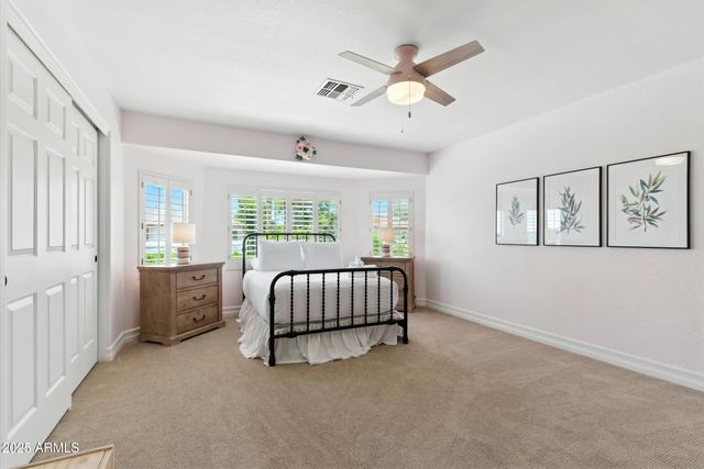 1568 E CANYON Way, Chandler, AZ 85249