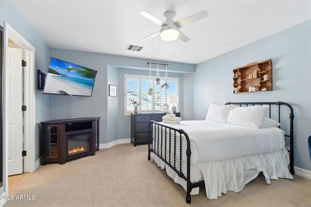 1568 E CANYON Way, Chandler, AZ 85249