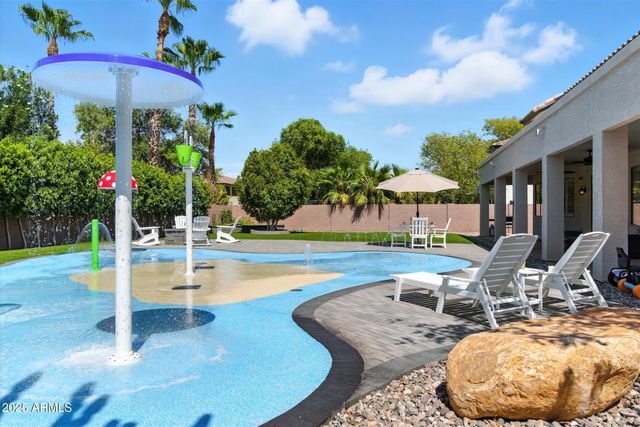 1568 E CANYON Way, Chandler, AZ 85249