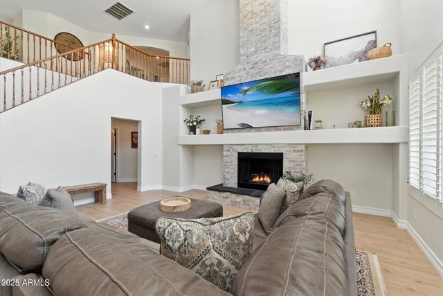 1568 E CANYON Way, Chandler, AZ 85249