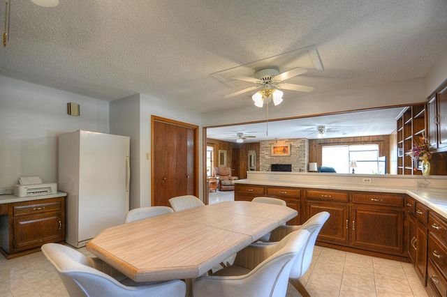 307 Westway Dr, Kerrville, TX 78028