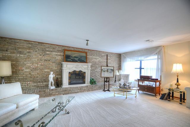 307 Westway Dr, Kerrville, TX 78028