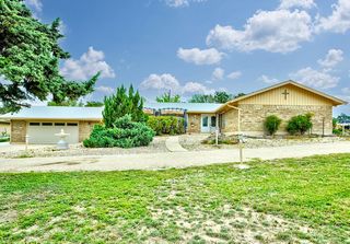 307 Westway Dr, Kerrville, TX 78028
