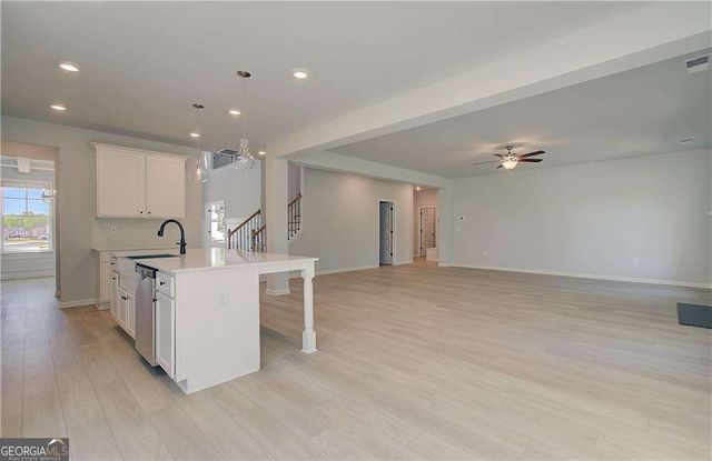141 Frontier Way, Mcdonough, GA 30253